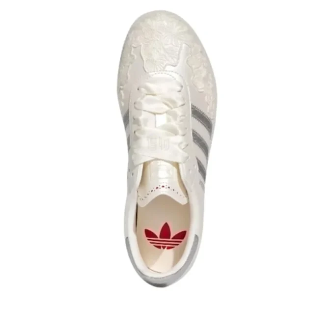 Adidas Samba OG “Chalk White Silver Metallic”